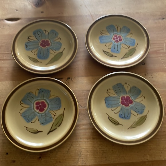 Japanese Hearthside Stoneware Salad Plates - Picture 3 of 7